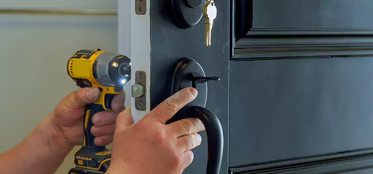 Commercial Door Lock Installation Manhattan Beach